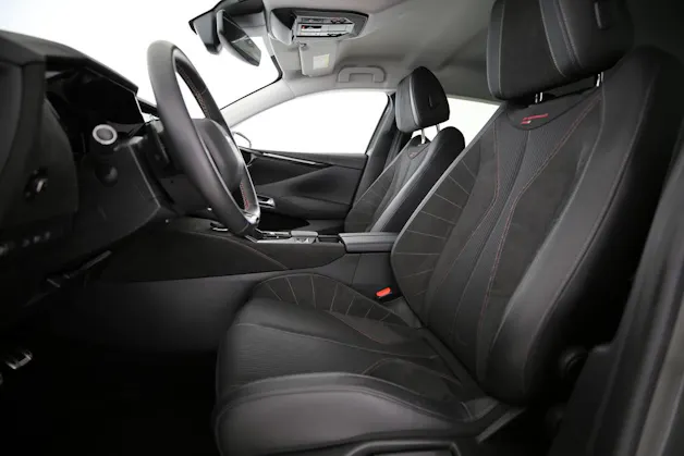 DS Automobiles 4 1.6 E-Tense Ligne Noire