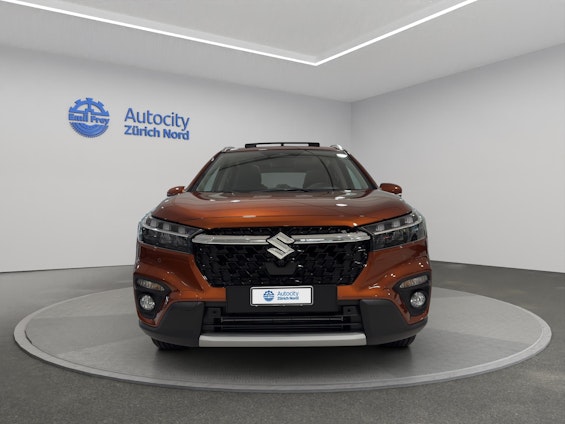 Vehicle image 4 Vehicle image 4