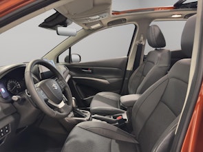 Vehicle image SUZUKI S-Cross 1.4 T Compact Top Hybrid 4x4