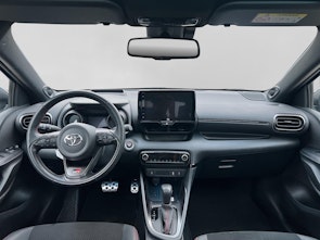 Vehicle image TOYOTA Yaris 1.5 VVT-i HSD GR Sport