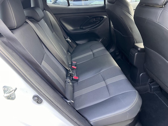 Vehicle image 11 Vehicle image 11