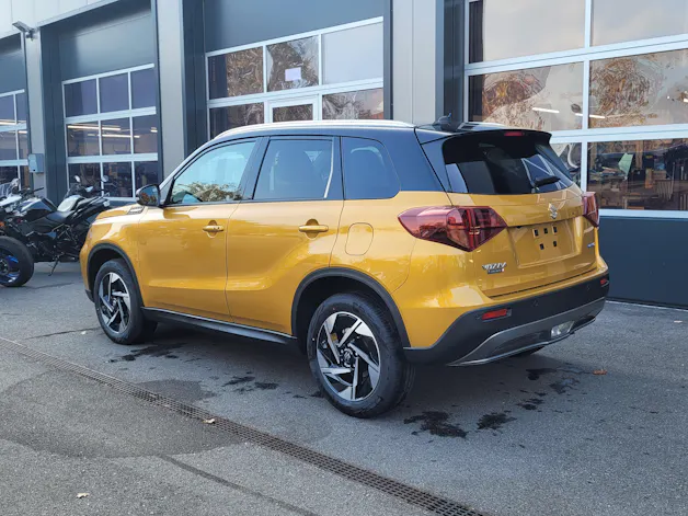Suzuki Vitara 1.4 T Compact Top Hybrid 4x4