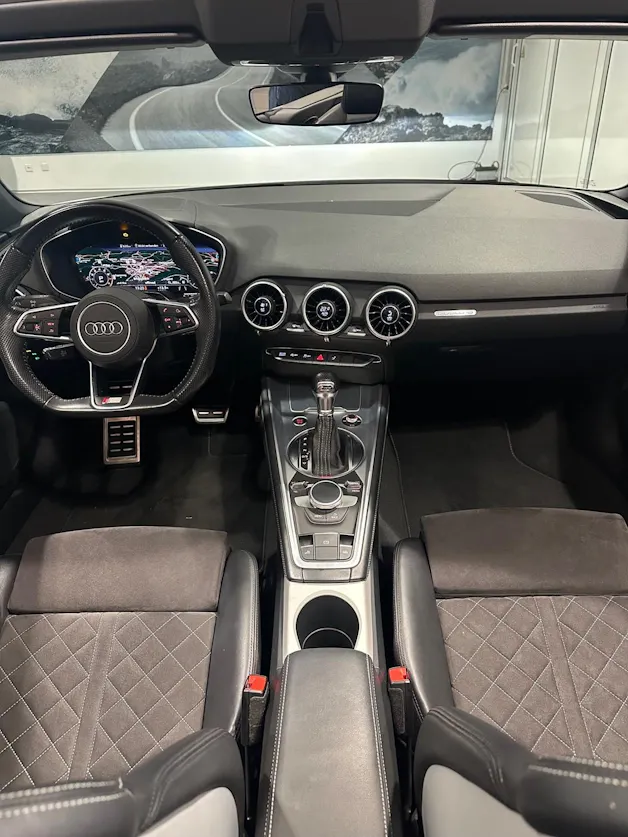 Audi TT Roadster 2.0 TFSI quattro S-tronic