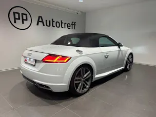 Audi TT Roadster 2.0 TFSI quattro S-tronic