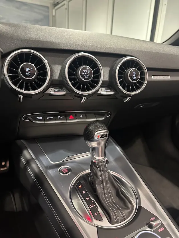 Audi TT Roadster 2.0 TFSI quattro S-tronic