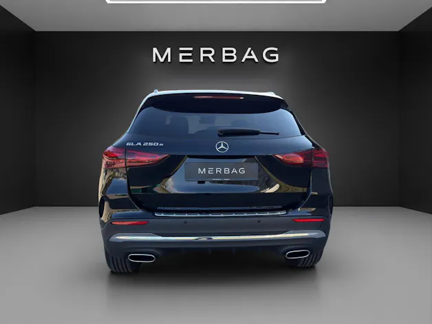 Mercedes-Benz GLA 250 e 8G-DCT EQ Star
