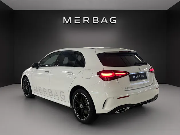 Mercedes-Benz A 250 e EQ Star 8G-DCT