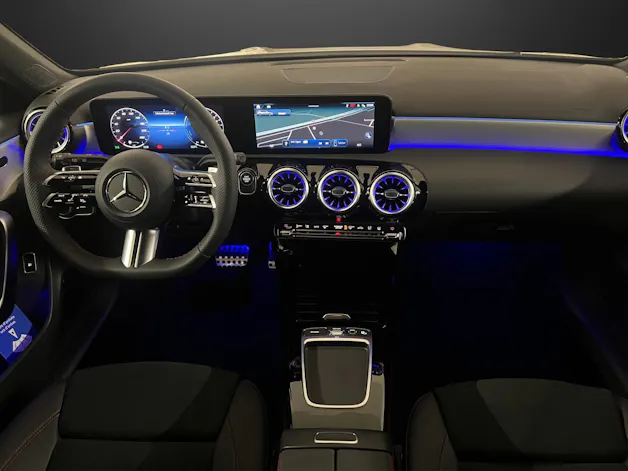 Mercedes-Benz A 250 e EQ Star 8G-DCT