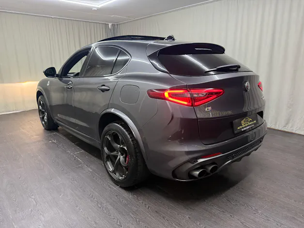 Alfa Romeo Stelvio 2.9 V6 Quadrifoglio Q4 Automatic