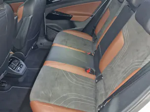 VW ID.4 Pro Performance 77 kWh Family