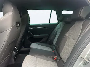 Škoda Octavia Combi 1.5 TSI mHEV DSG Sport Line