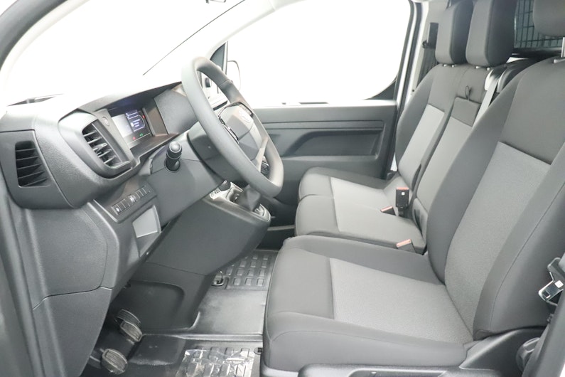 Vehicle image TOYOTA PROACE