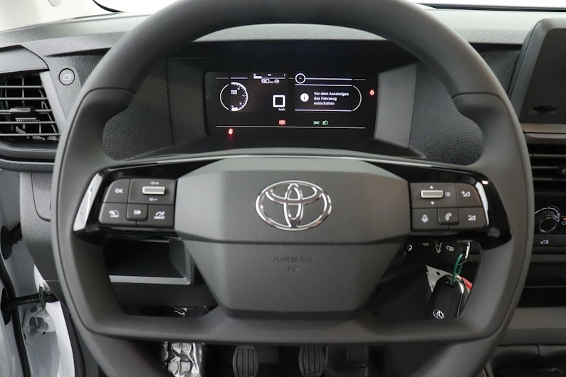 Vehicle image TOYOTA PROACE