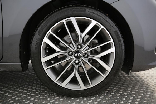 Vehicle image 11 Vehicle image 11