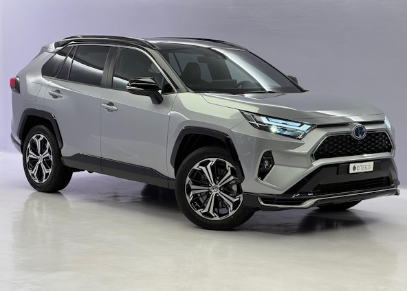 First vehicle image First vehicle image