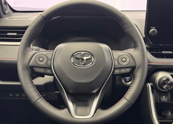 Vehicle image 12 Vehicle image 12