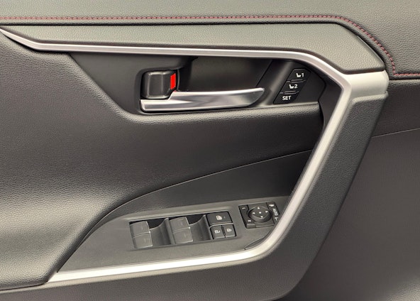 Vehicle image 15 Vehicle image 15