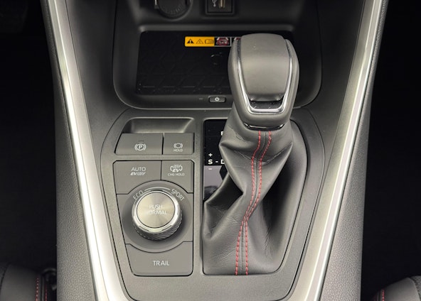 Vehicle image 13 Vehicle image 13