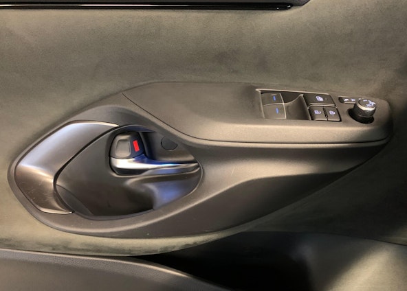 Vehicle image 7 Vehicle image 7