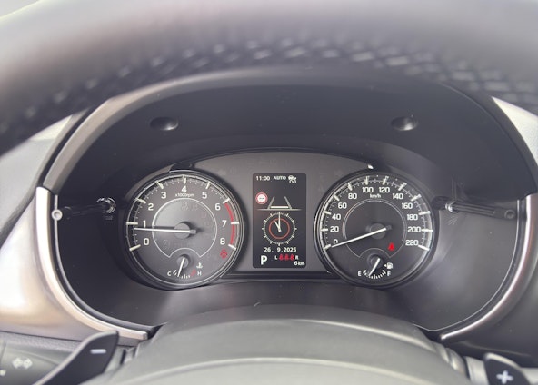 Vehicle image 10 Vehicle image 10