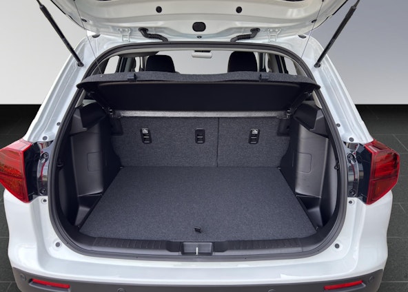 Vehicle image 17 Vehicle image 17