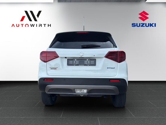 Vehicle image 5 Vehicle image 5