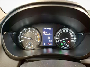Fahrzeugbild SUZUKI S-Cross 1.4 T Compact+ Hybrid 4x4