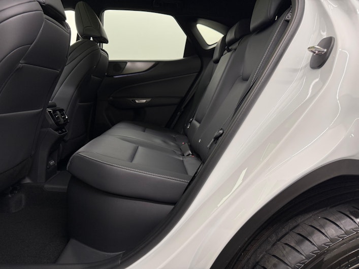 Vehicle image LEXUS NX