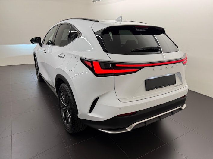 Vehicle image LEXUS NX