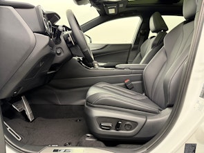 Vehicle image LEXUS NX 450h+ F-Sport