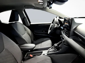 Fahrzeugbild TOYOTA Yaris 1.5 VVT-i HSD Trend