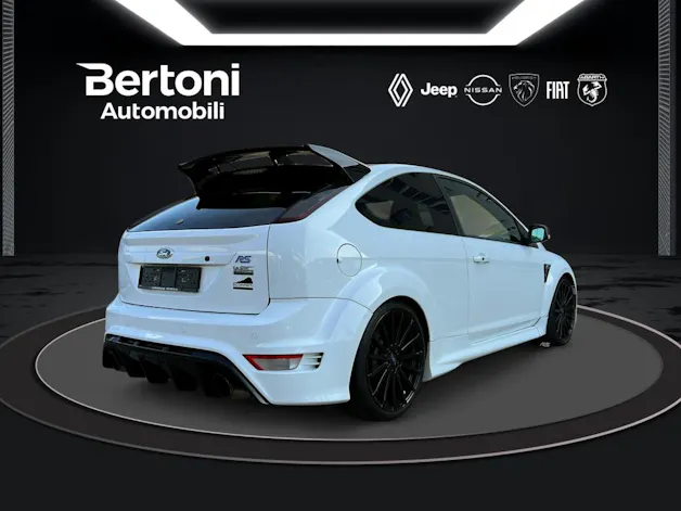 Ford USA Ford Focus 2.5i Turbo RS