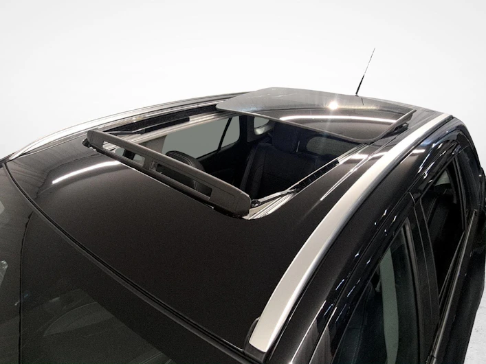 Fahrzeugbild SUZUKI S-CROSS