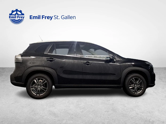 Fahrzeugbild SUZUKI S-CROSS
