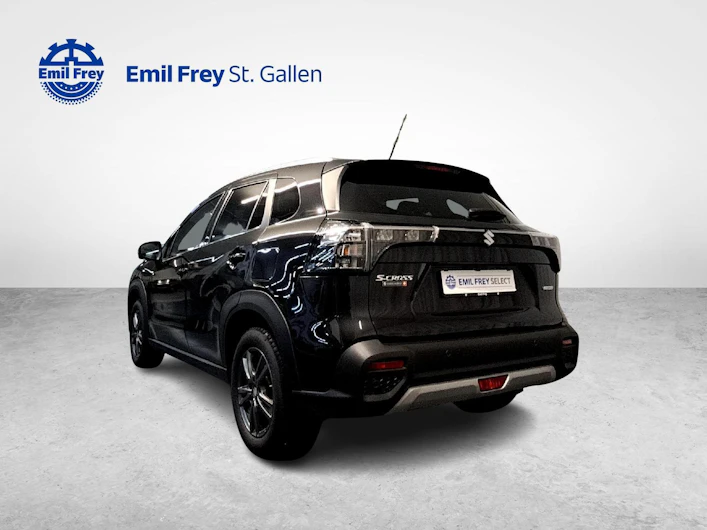 Fahrzeugbild SUZUKI S-CROSS