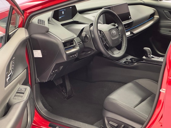 Vehicle image 6 Vehicle image 6