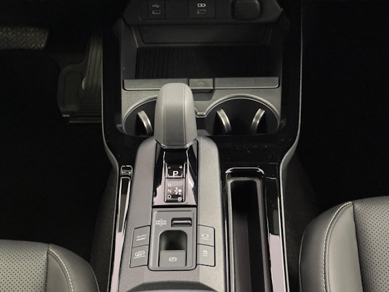 Vehicle image 14 Vehicle image 14