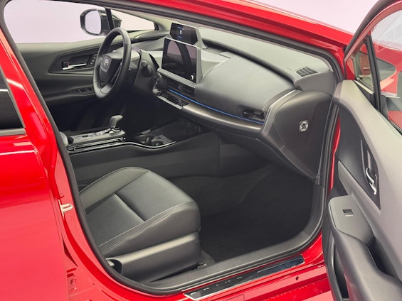 Vehicle image 7 Vehicle image 7