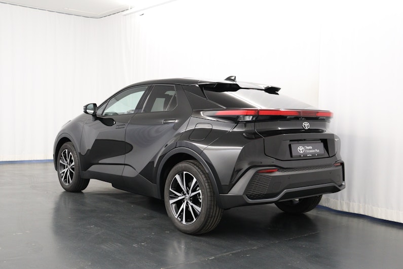 Vehicle image TOYOTA C-HR