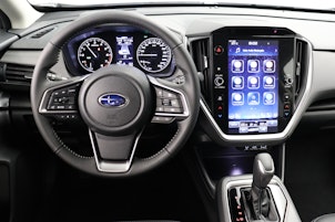 Vehicle image SUBARU Crosstrek 2.0i e-Boxer Luxury