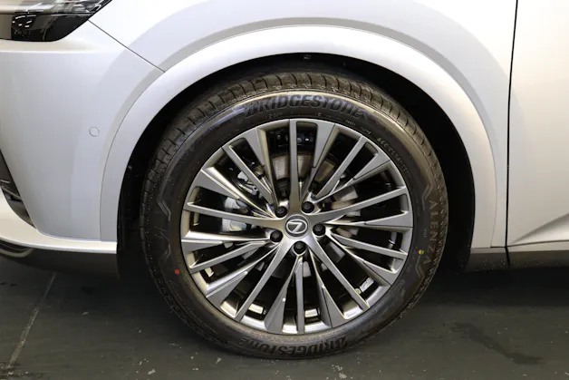 Lexus RX 450h+ Excellence