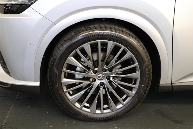 Fahrzeugbild 12