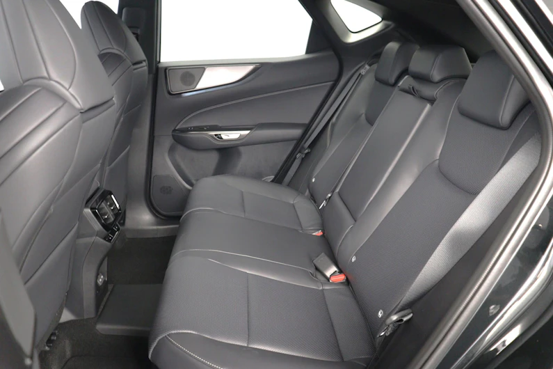Fahrzeugbild LEXUS NX
