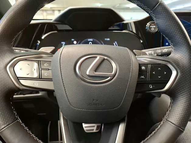 Lexus NX 450h+ F-Sport