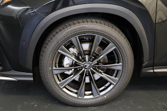 https://vehicle.imgix.net/4026304/d7bfcd55-8e79-4b59-a1ba-24fa4fc5a77c.JPG
