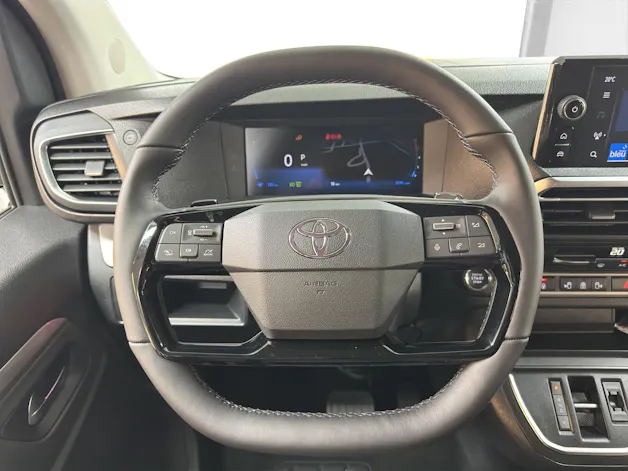 Toyota PROACE Verso L2 2.0 D Trend AT 177