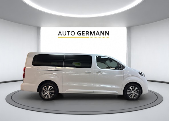 Vehicle image 6 Vehicle image 6