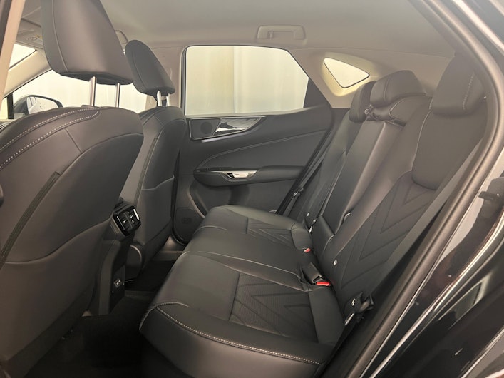 Vehicle image LEXUS NX