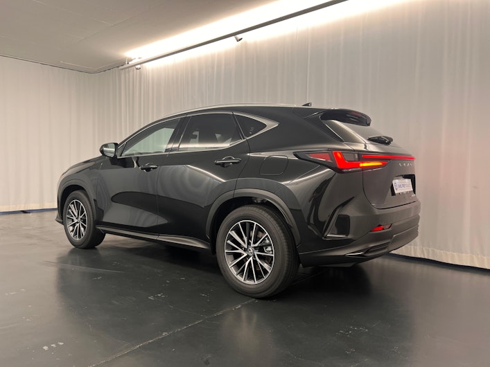 Vehicle image LEXUS NX