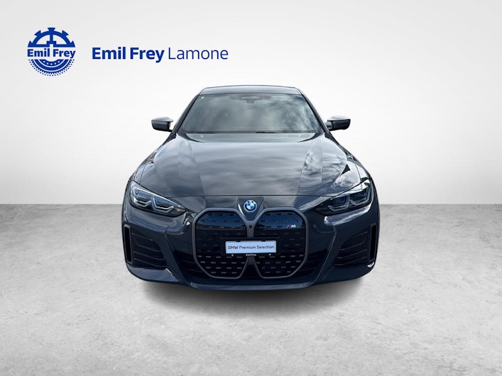 Vehicle image BMW i4